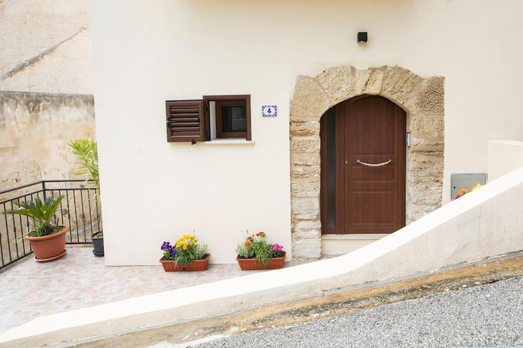 Apartmán La Domus Di Segesta "Smart Solution" Calatafimi Exteriér fotografie